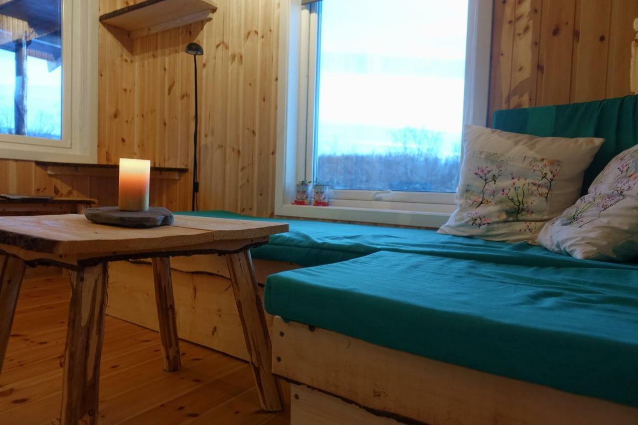 Wild Caribou'S Wildwood Cabin Lakselv Esterno foto